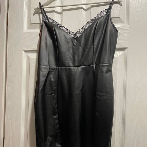 Fashion Nova Mini Dress - Picture 3 of 6